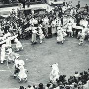 A display of country dancing by the pupils of Browick Road School attracted a large crowds.